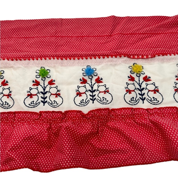 Whimsical vintage kitty cat window valance - Picture 1 of 4